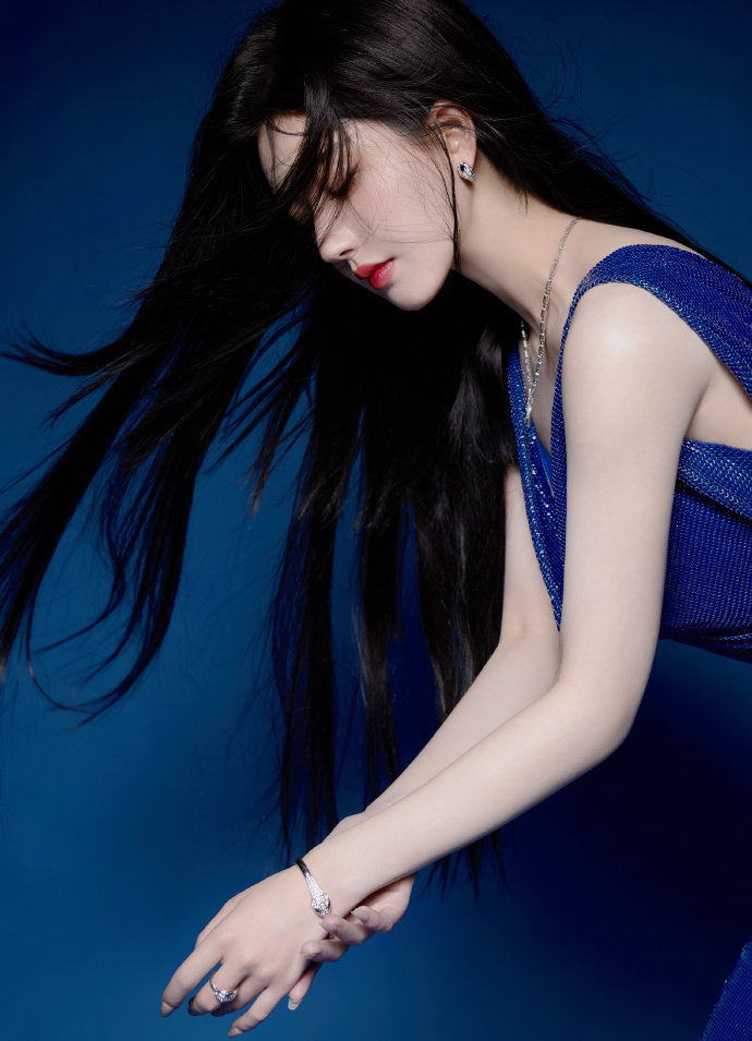 kaiyun官方-爸爸的大鸡把儿媳给办了